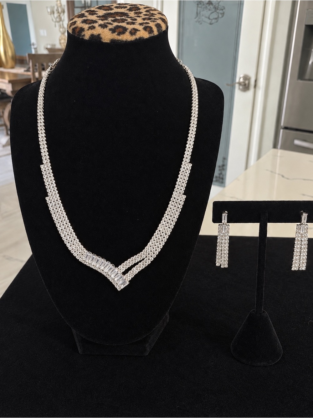 Silver Tone Rhinestone Crystal Necklace & Drop Earrings Formal Jewelry Set